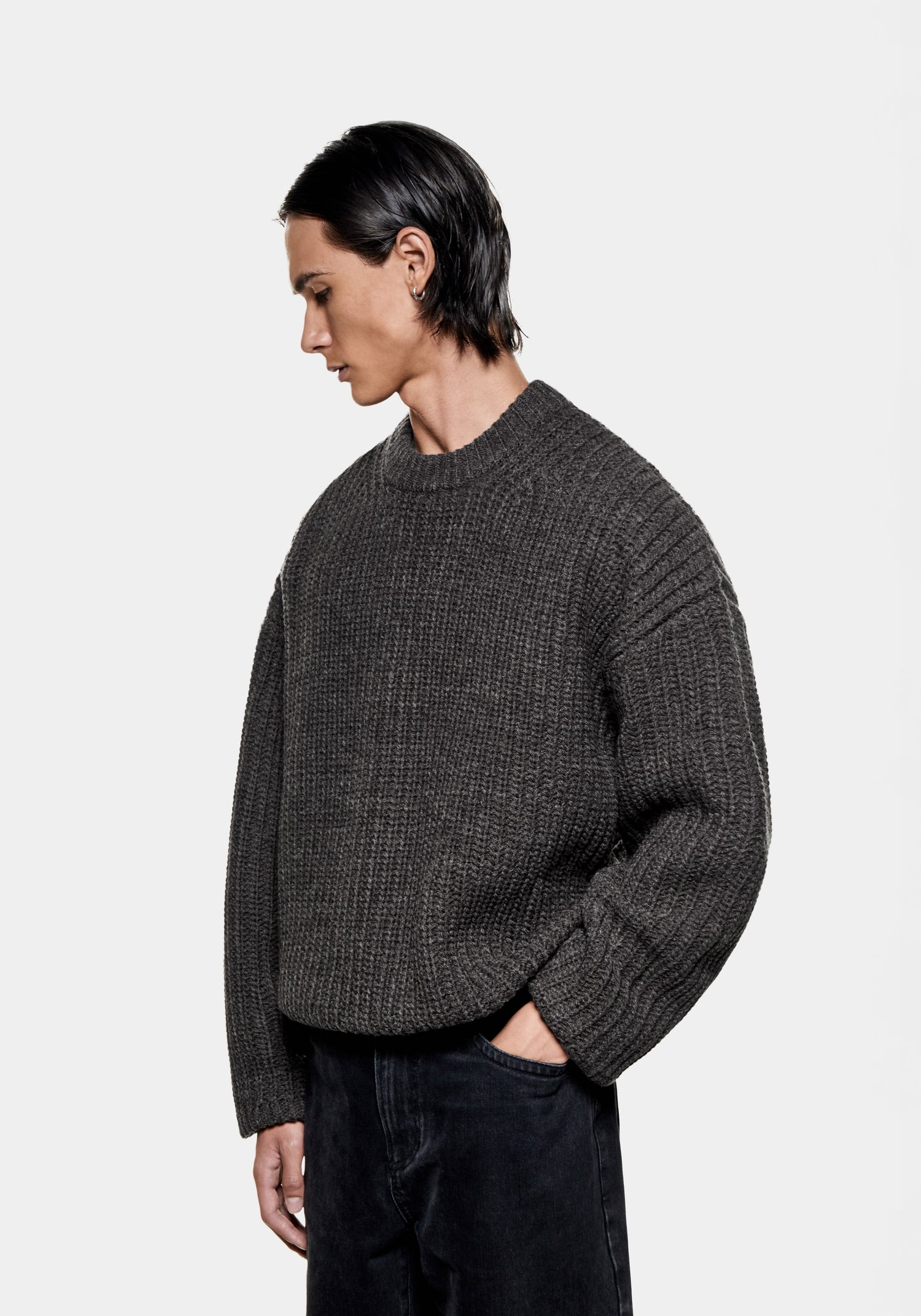 MKI CHUNKY RIB KNIT CREWNECK
