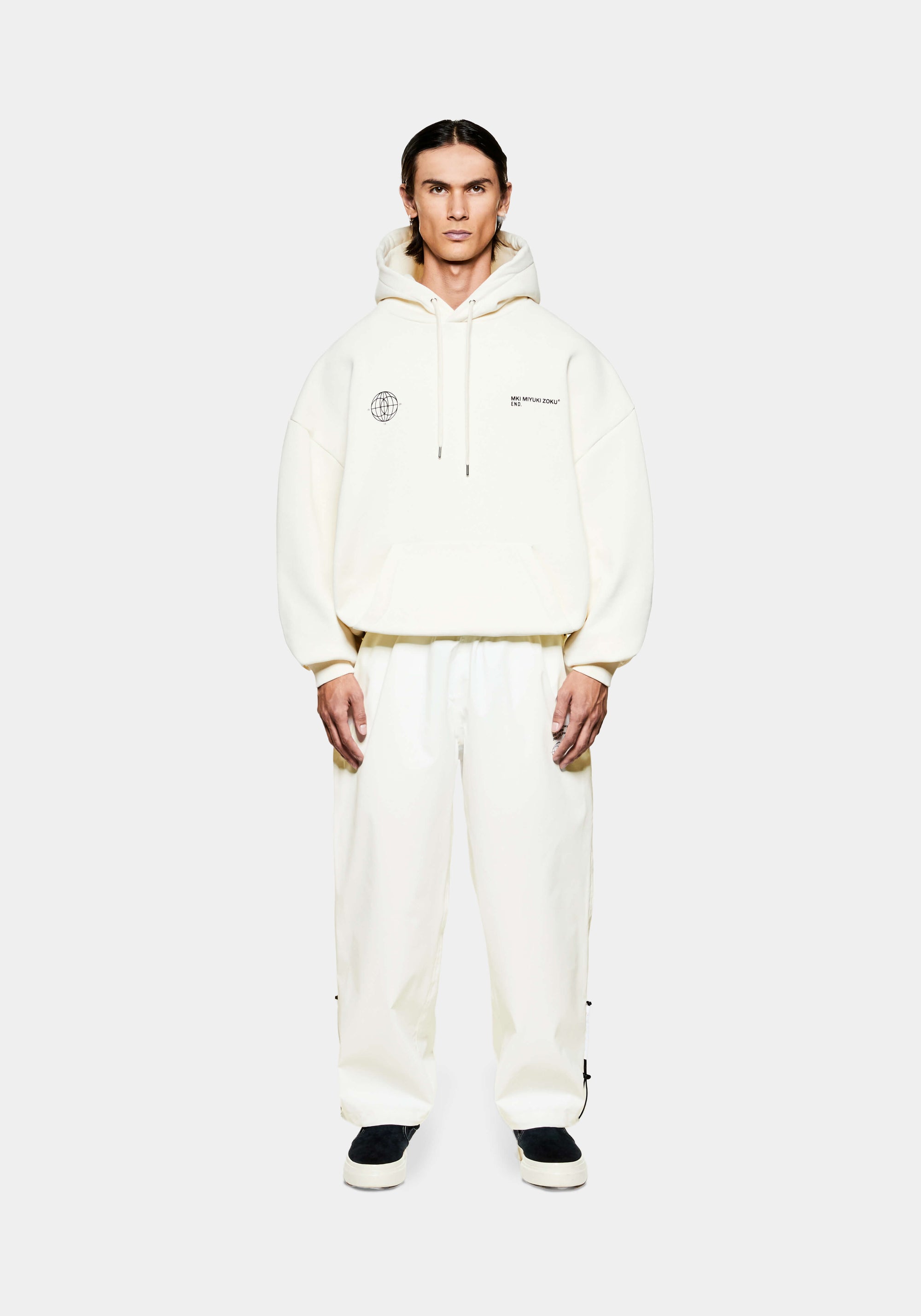 END X MKI 152010 GLOBE HOODY