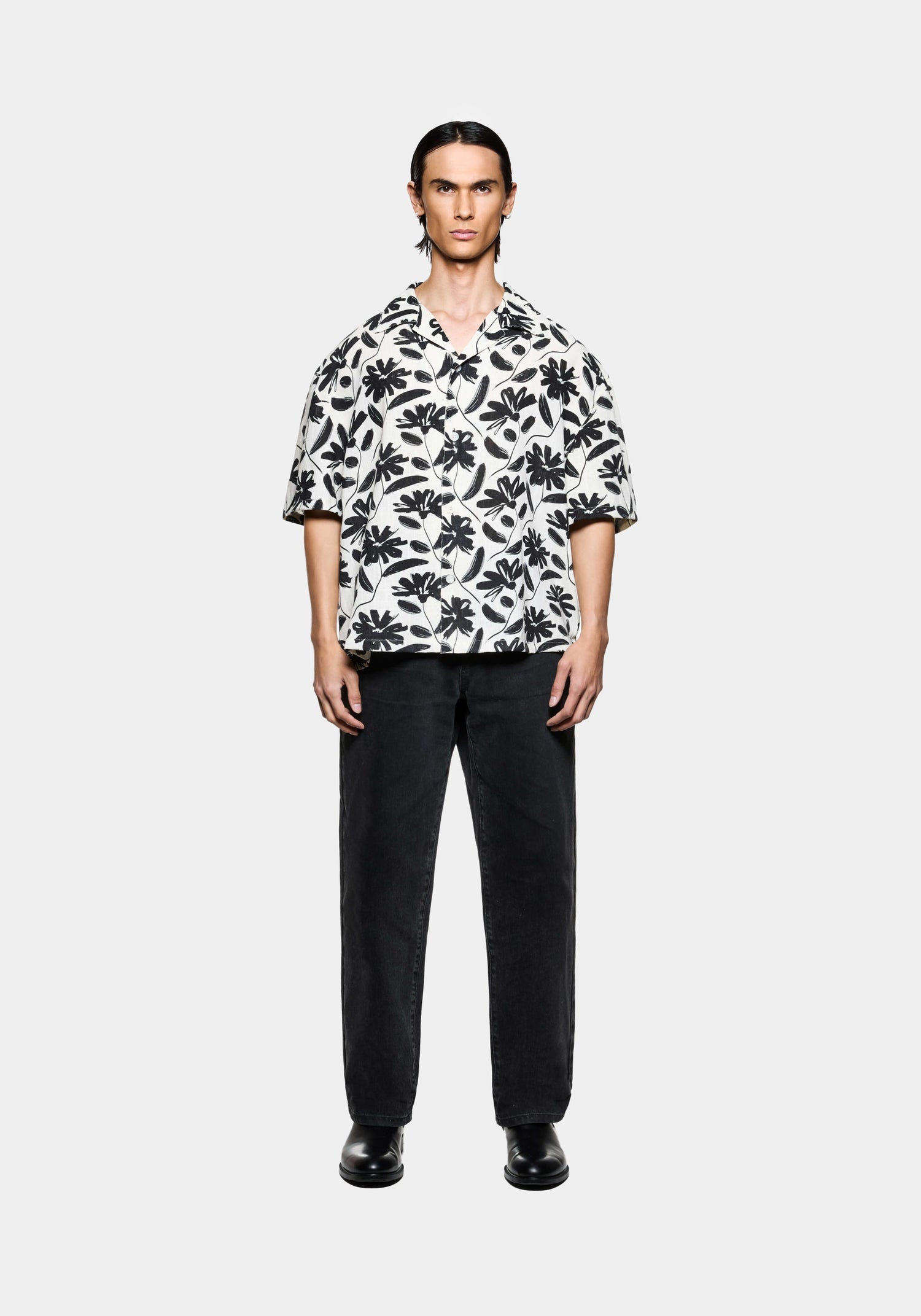 MKI FLORAL LINEN VACATION SHIRT