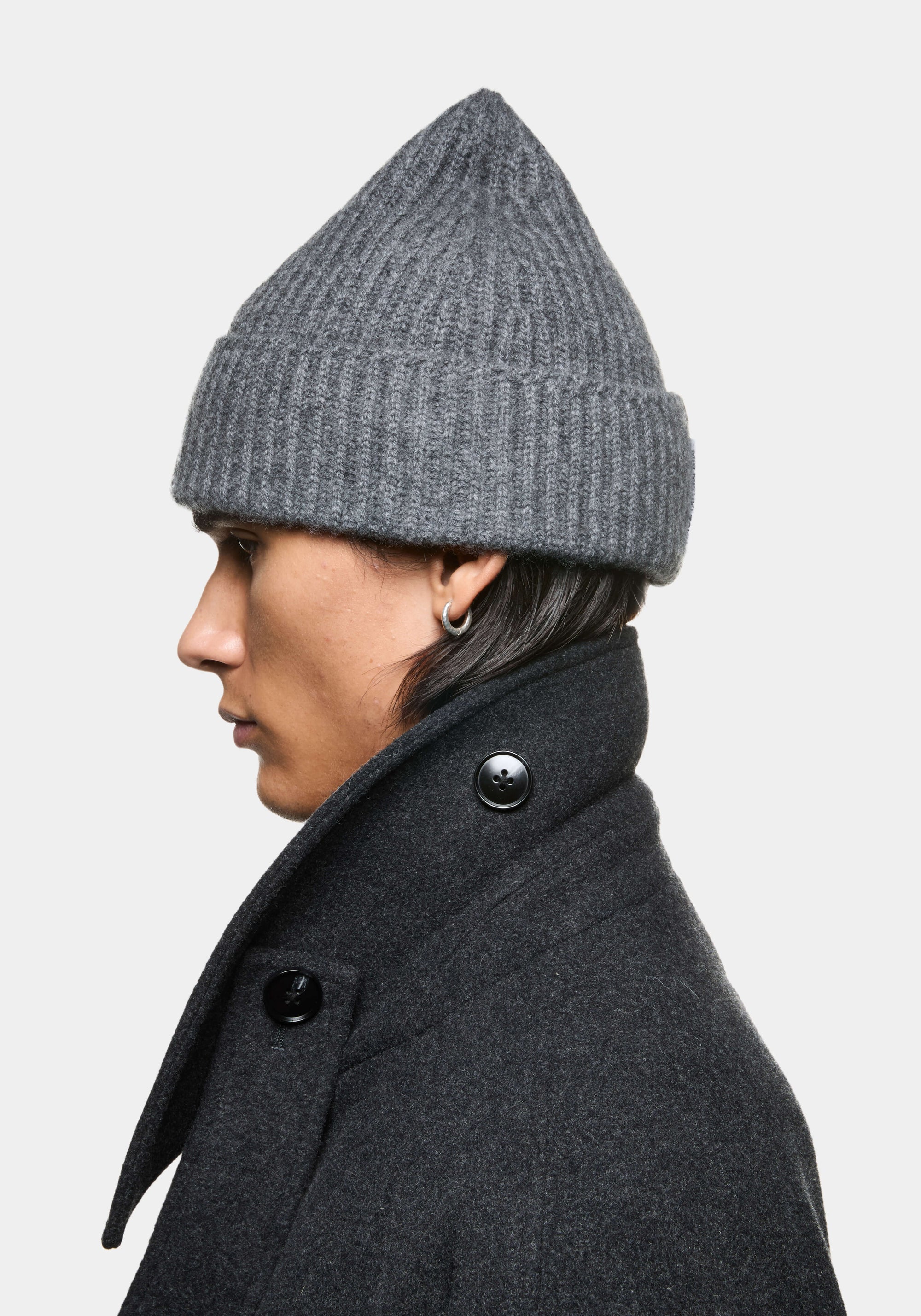 MKI CASHMERE RIBBED BEANIE