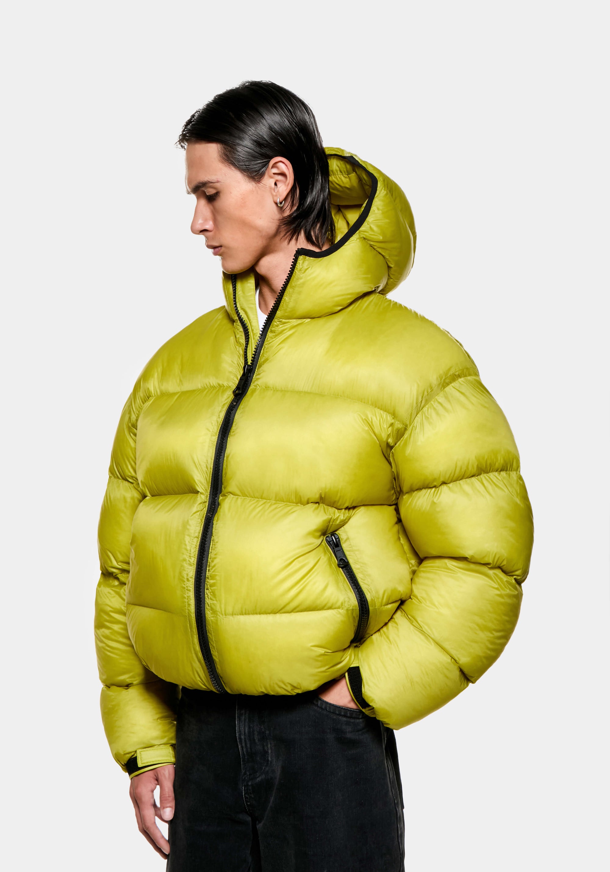 MKI TRANSLUCENT HOODED BUBBLE JACKET