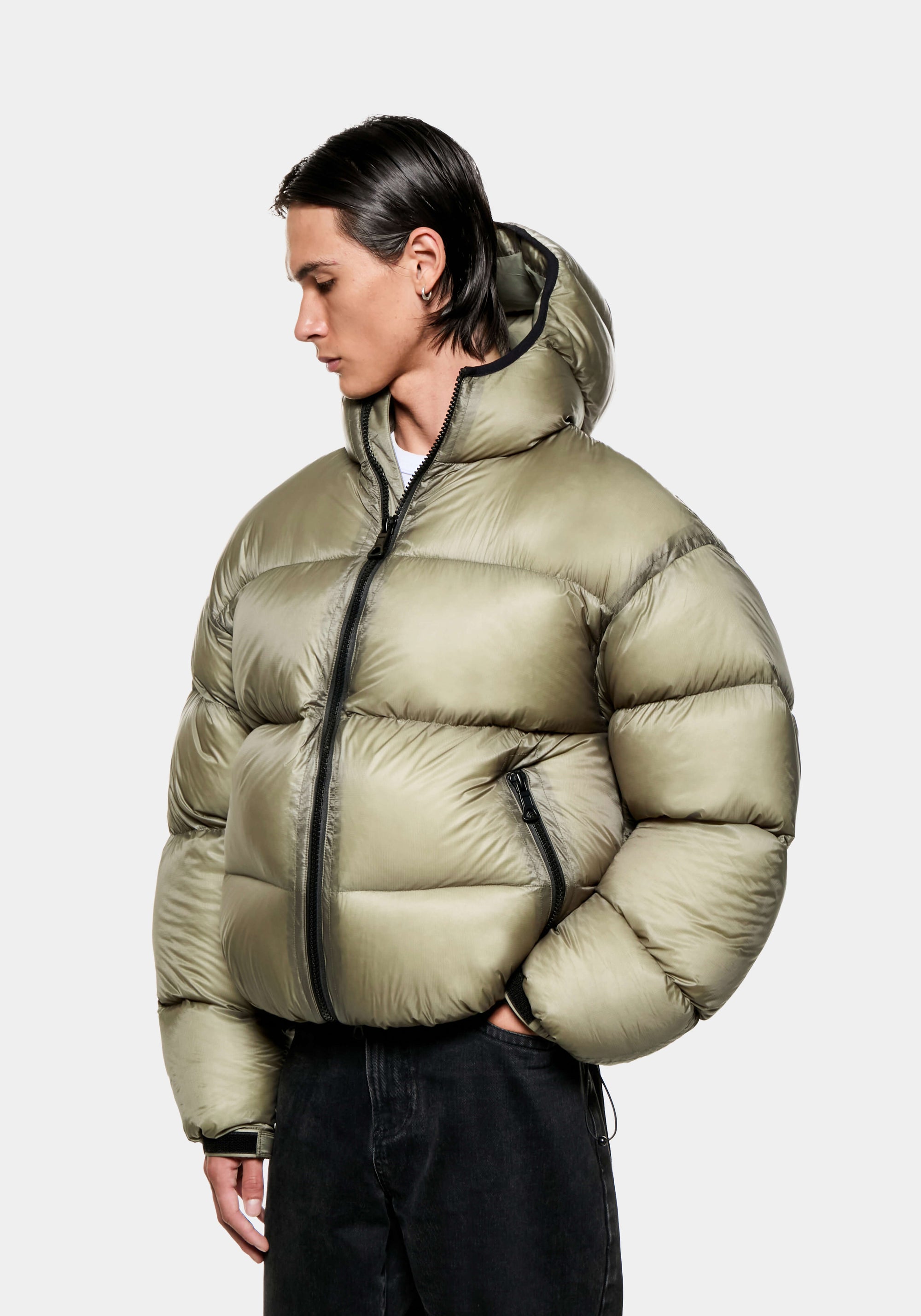 MKI TRANSLUCENT HOODED BUBBLE JACKET