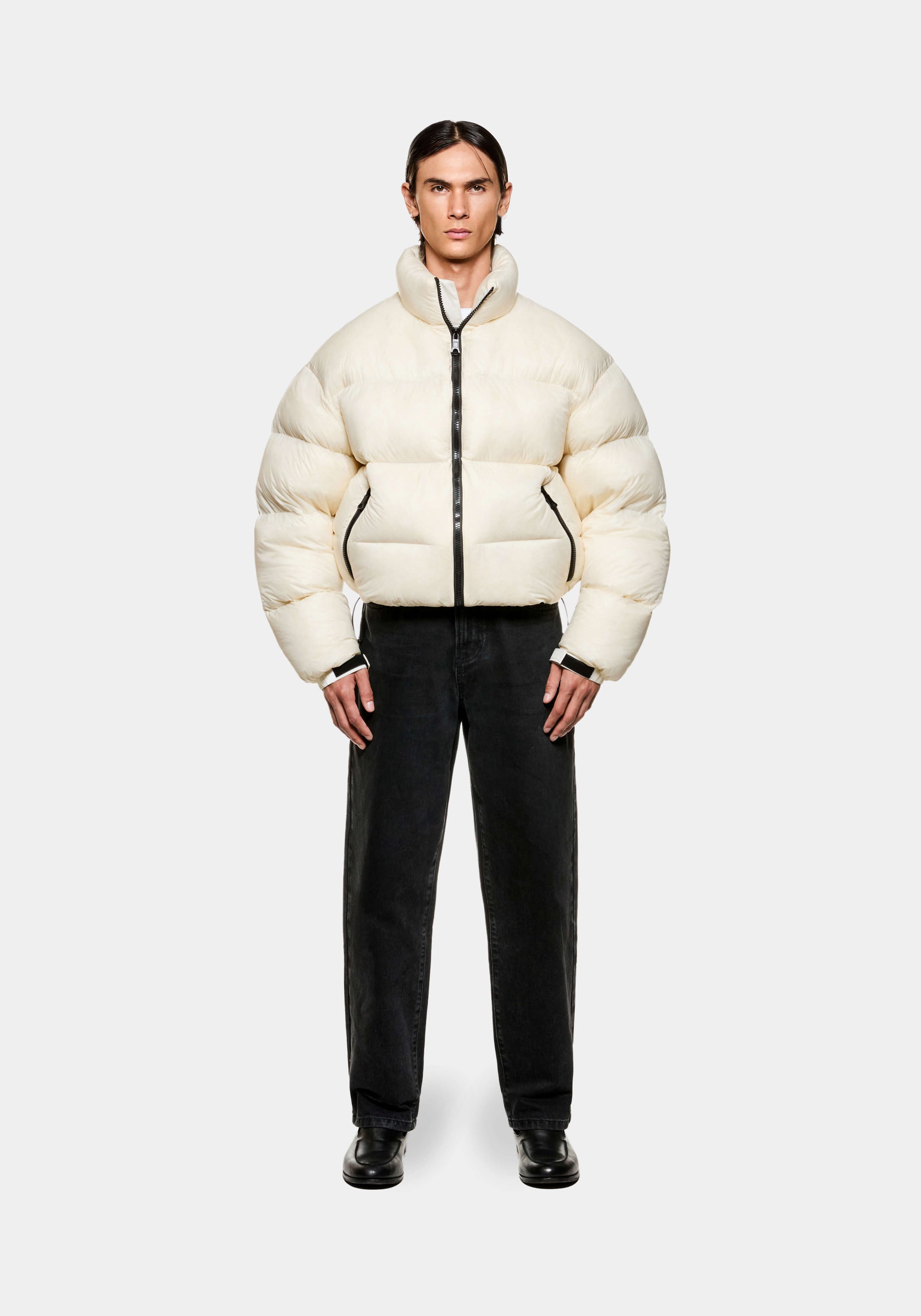 MKI TRANSLUCENT FUNNEL NECK BUBBLE JACKET