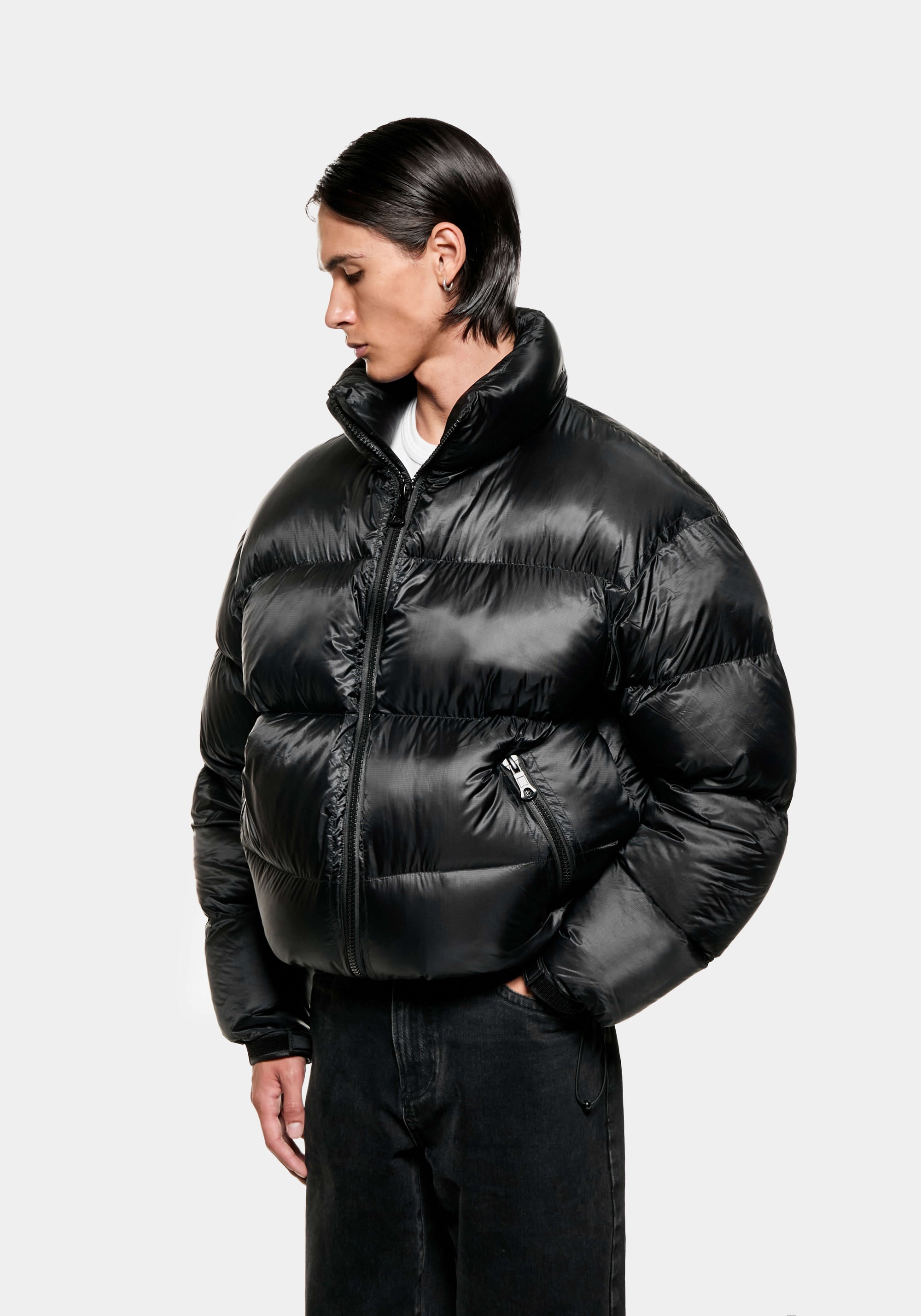 MKI TRANSLUCENT FUNNEL NECK BUBBLE JACKET