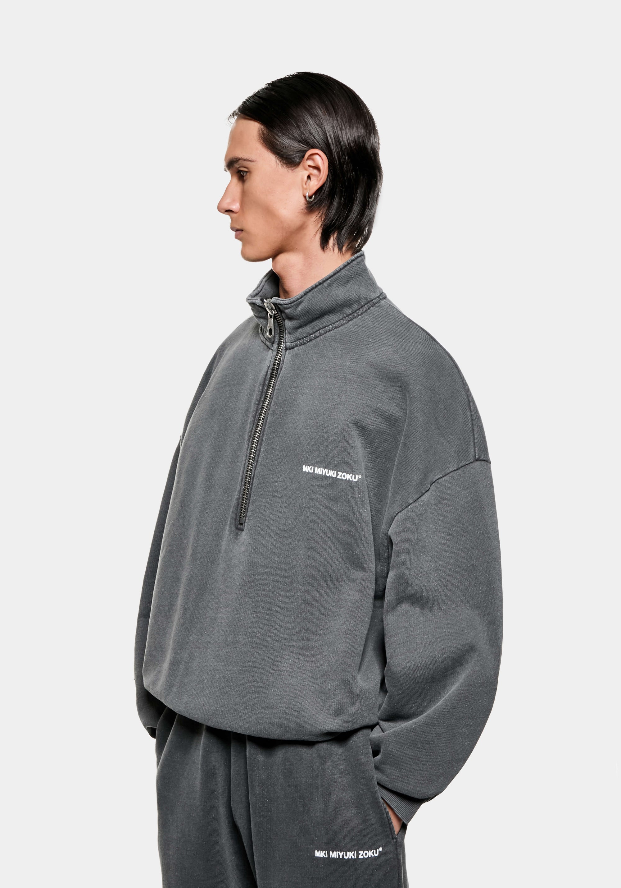 MKI UNIFORM QUARTER ZIP
