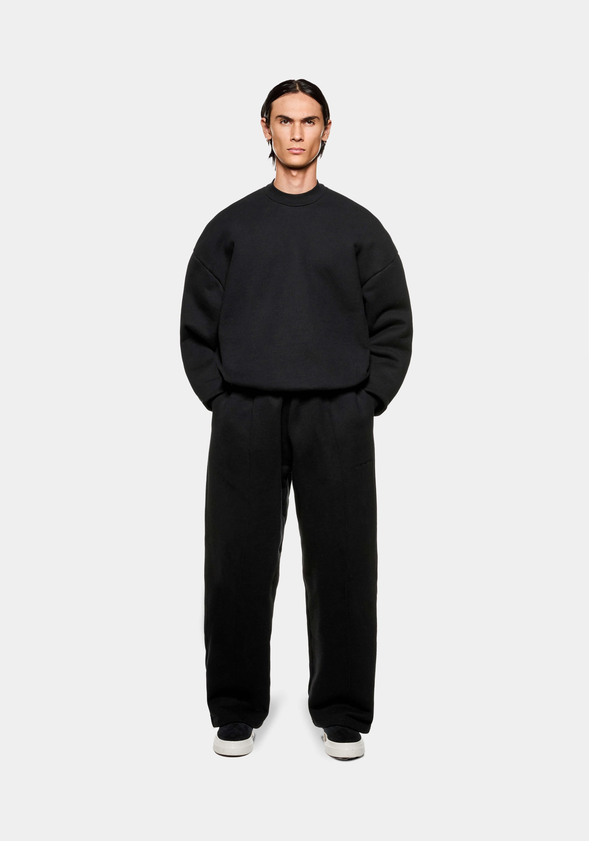 MKI 800 GSM SUPERWEIGHT CREWNECK