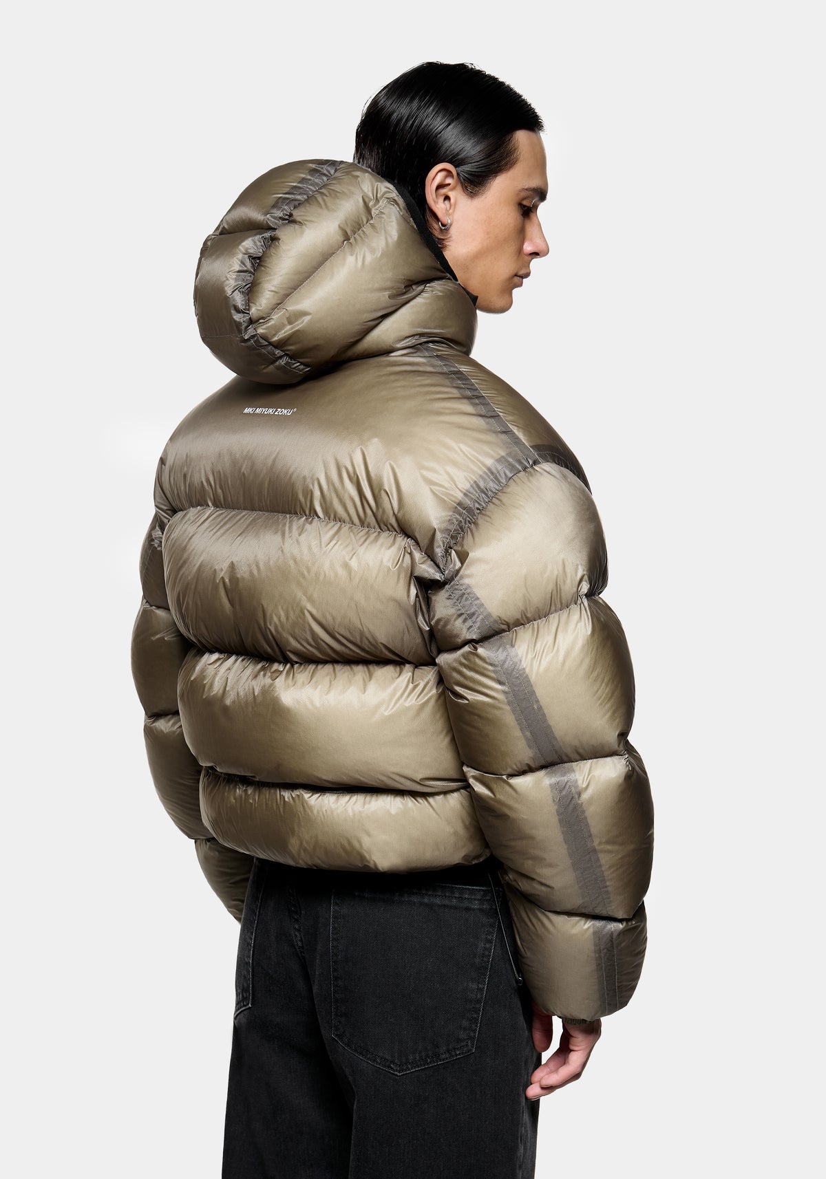 MKI TRANSLUCENT HOODED BUBBLE JACKET
