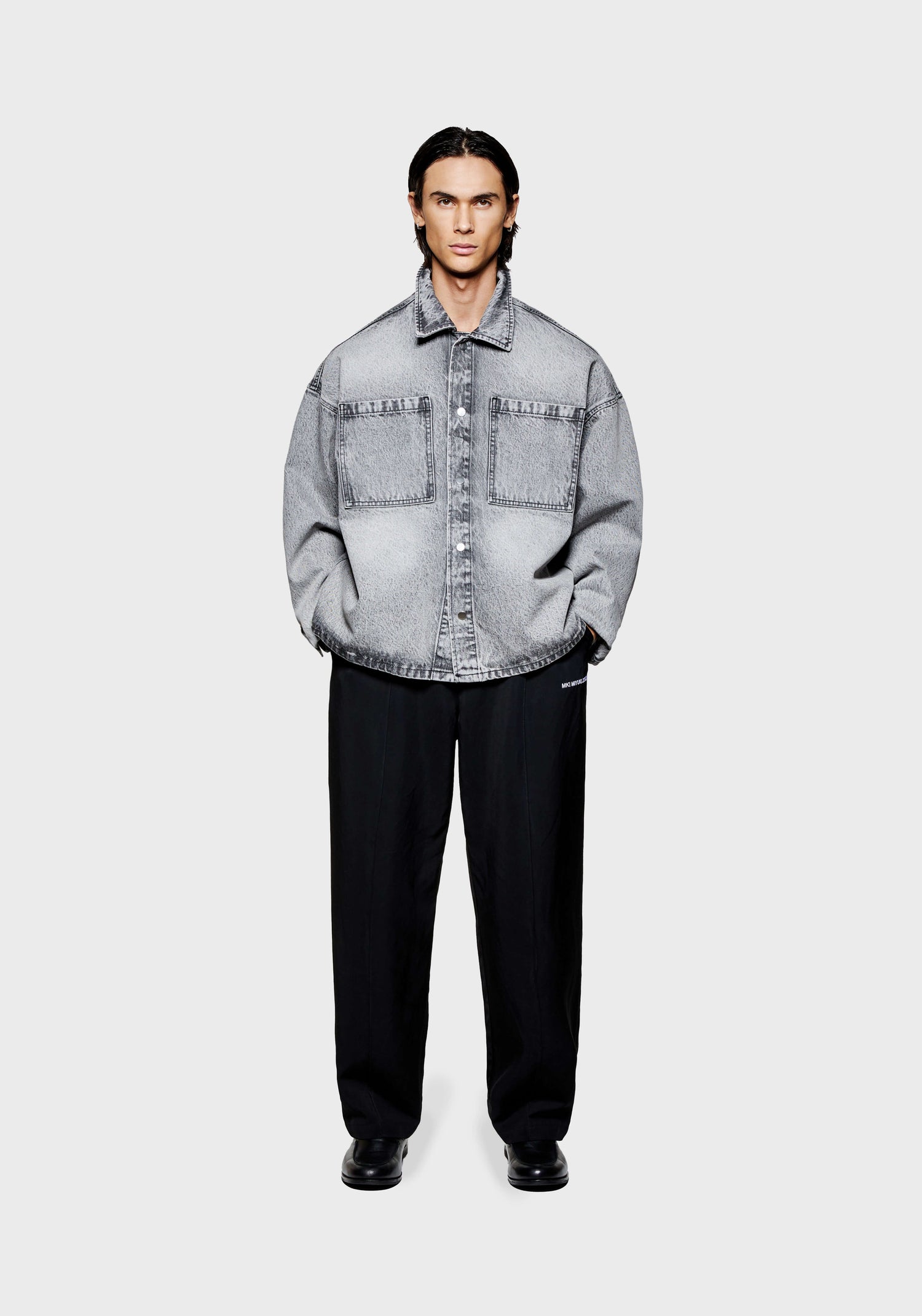 MKI DENIM BOX OVERSHIRT