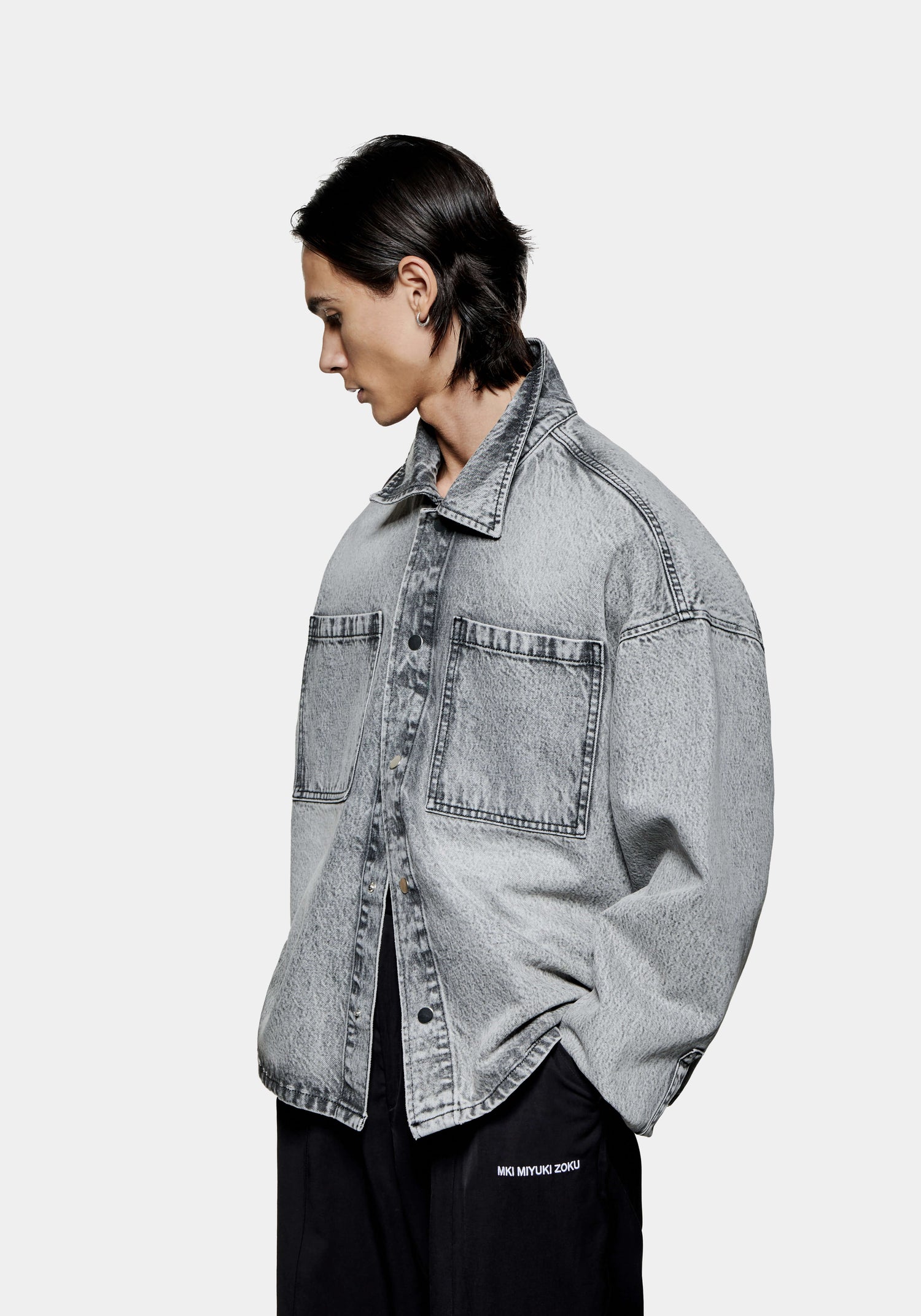MKI DENIM BOX OVERSHIRT