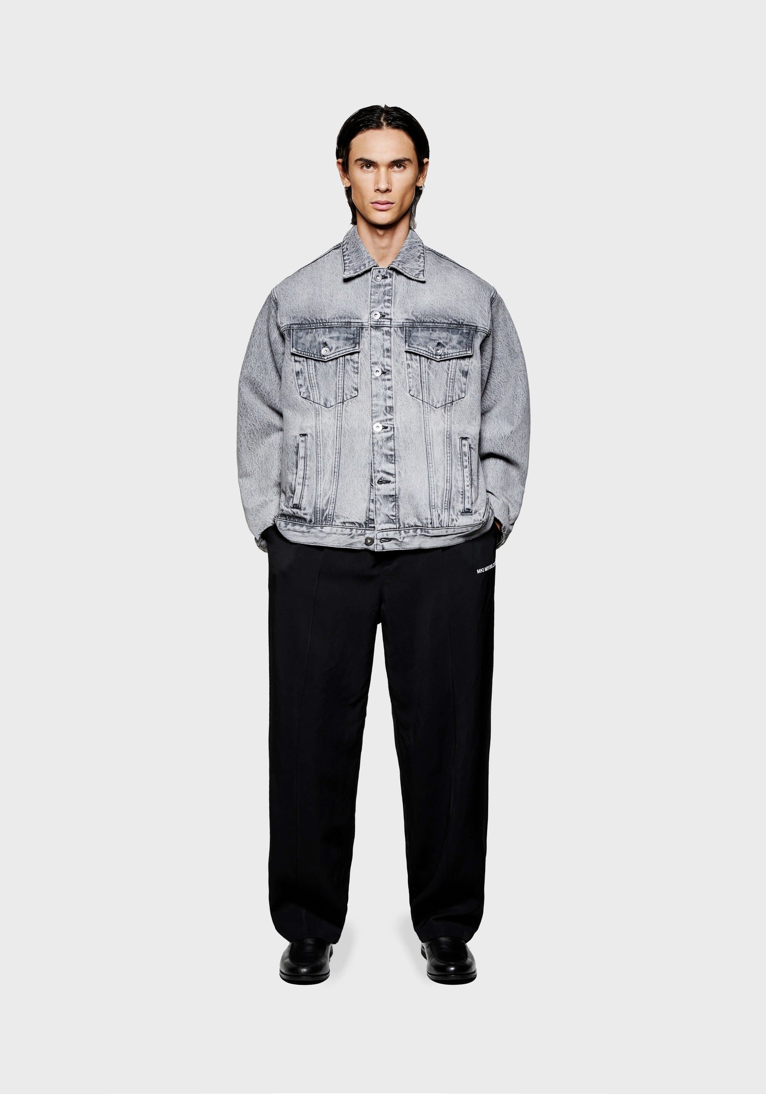 MKI DENIM TRUCKER JACKET