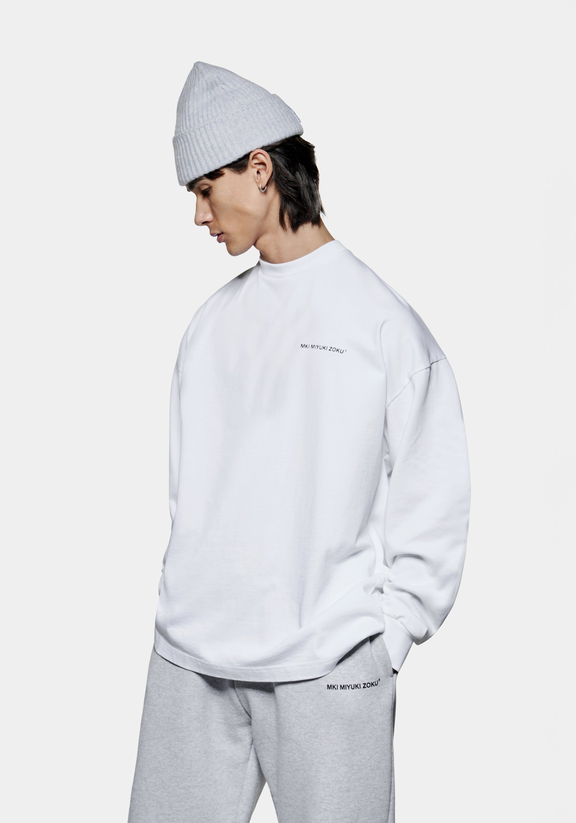 MKI UNIFORM LONGSLEEVE T-SHIRT