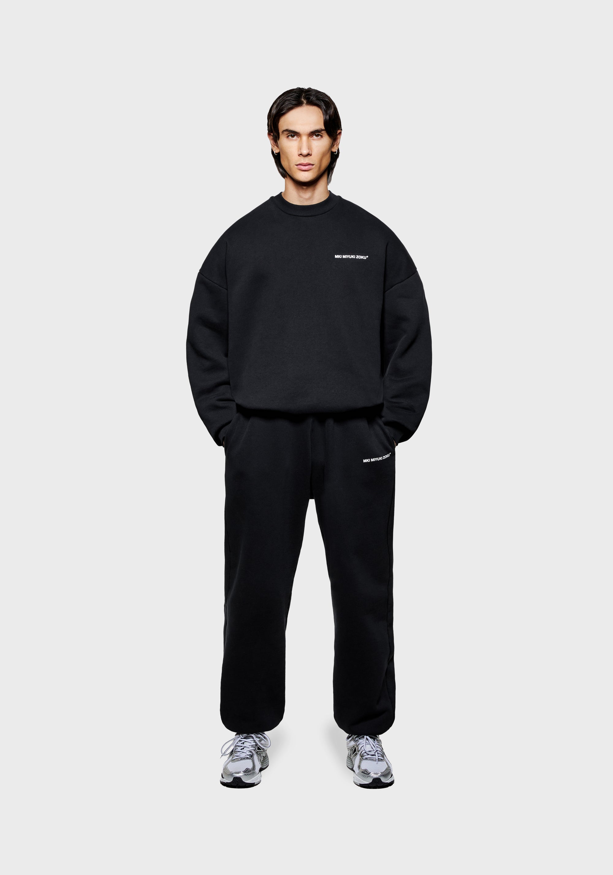 MKI UNIFORM CREWNECK