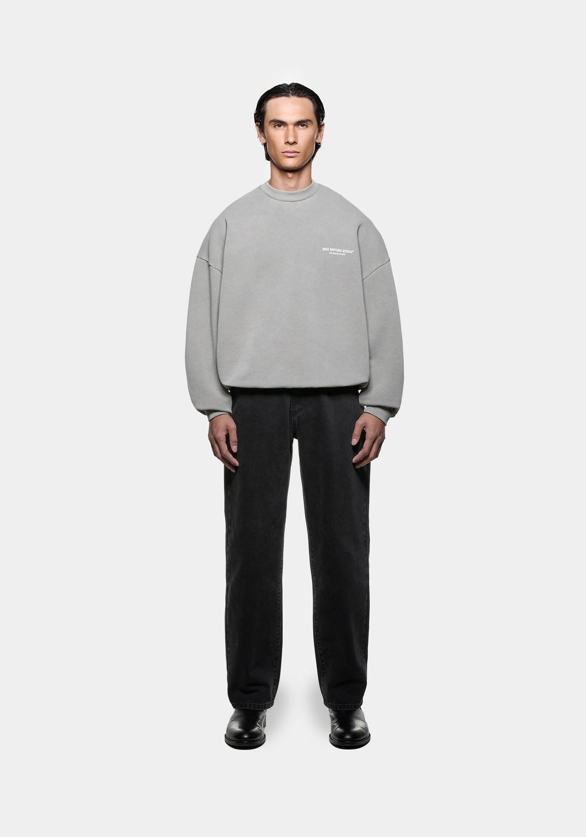 MKI DESIGN STUDIO CREWNECK