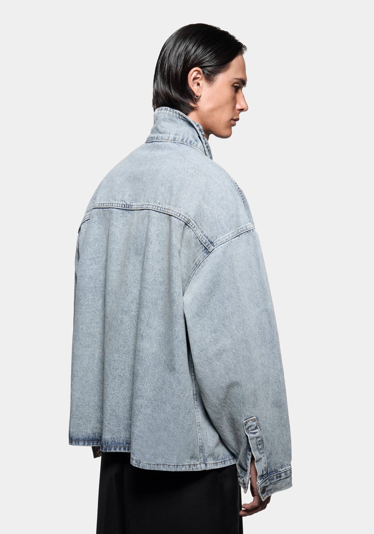 MKI DENIM BOX OVERSHIRT