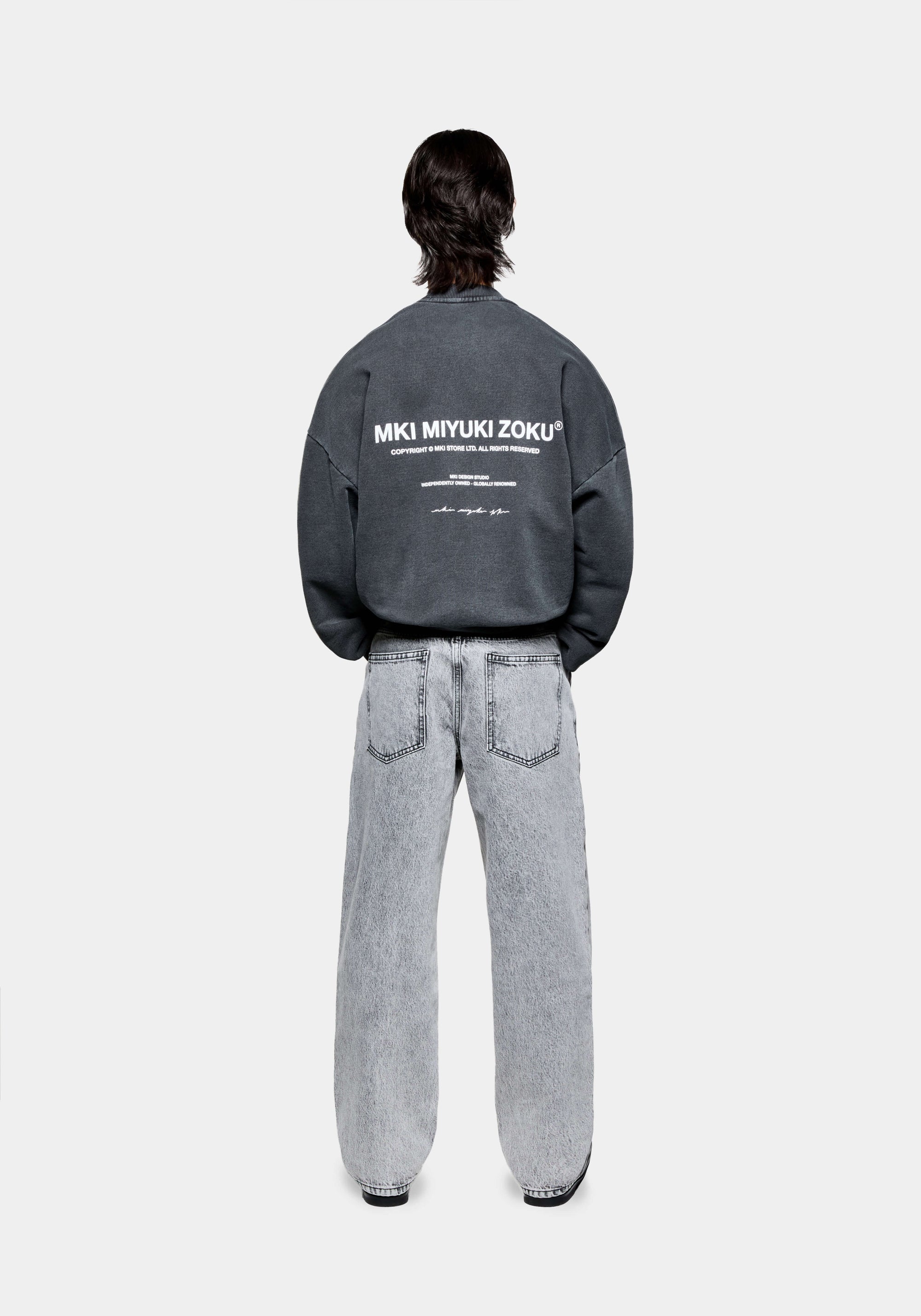 MKI DESIGN STUDIO CREWNECK