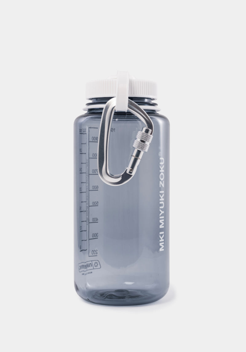 Nalgene 1L Bottle in Smokey Grey – image 3 of 4